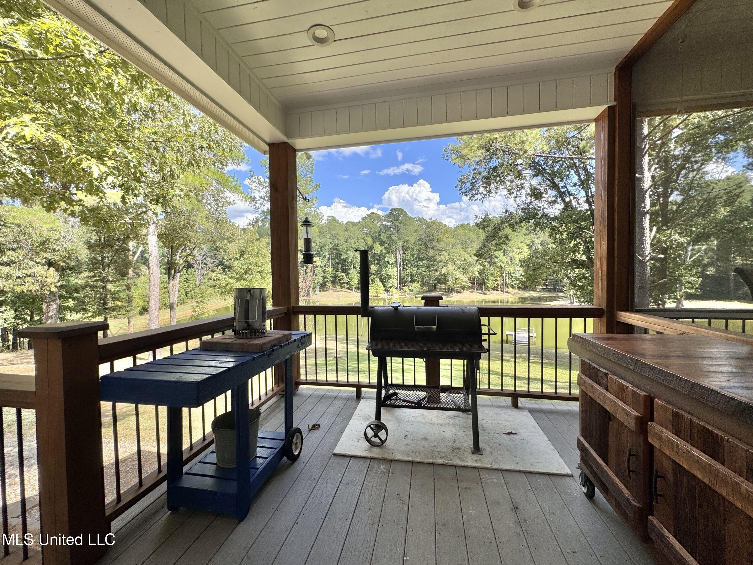 2378 John Warren Road Bolton, MS 39041 - Photo 81 of 153 5hinds80