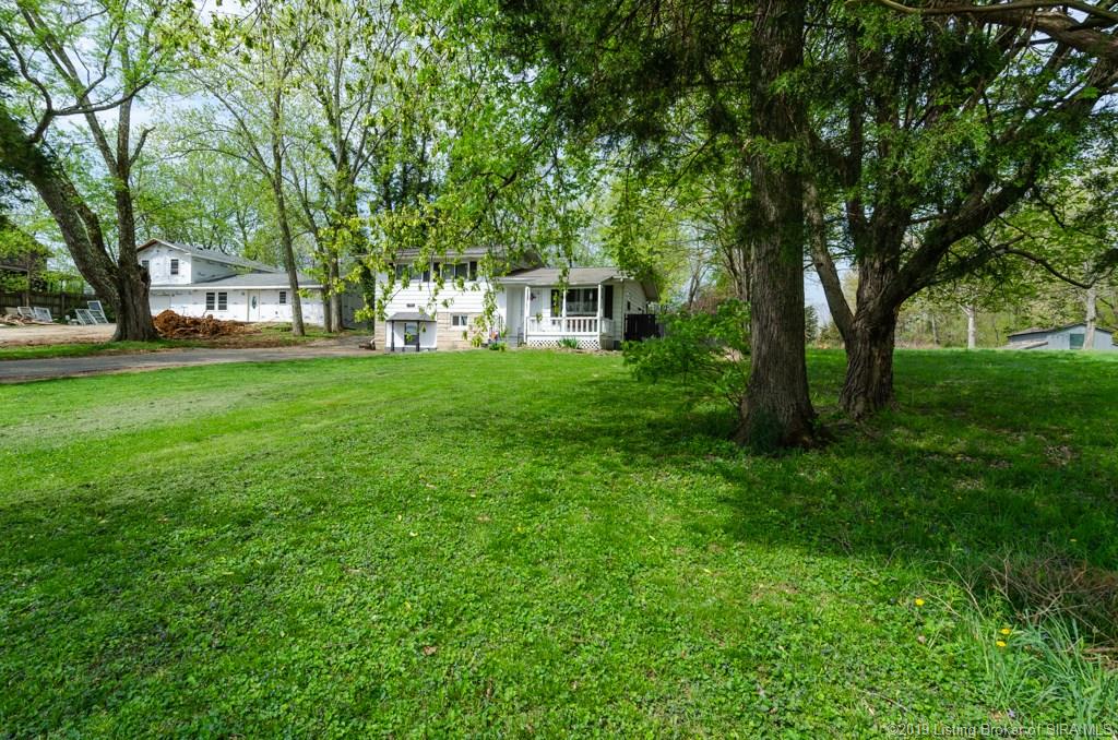 7341 Pekin Road Greenville, IN 47124 - Photo 3 of 28 Gallery Image 3