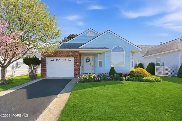 $329,900 | 71 Winterton Drive, Toms River, NJ 08757