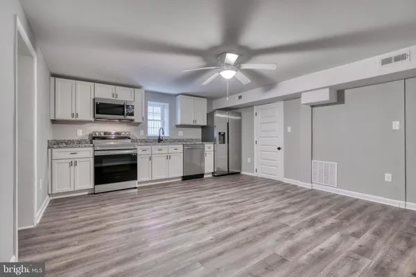 $1,500 | 6722 Brentwood Avenue, Unit B, Dundalk, MD 21222