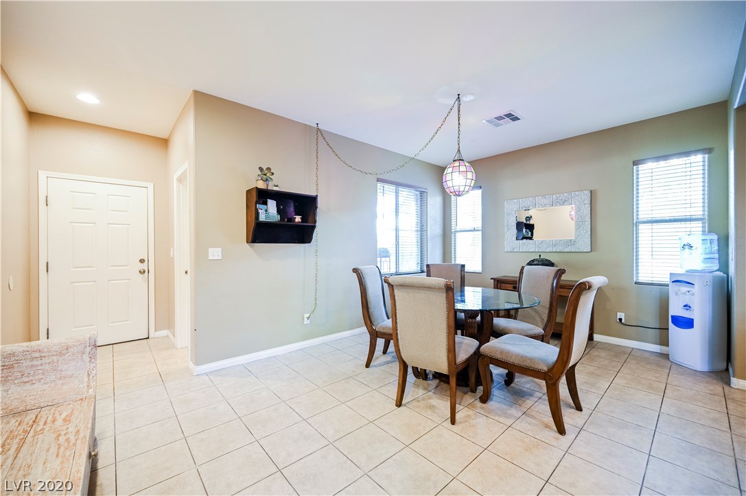 8056 Aztec Basin Avenue Las Vegas, NV 89131 - Photo 13 of 37