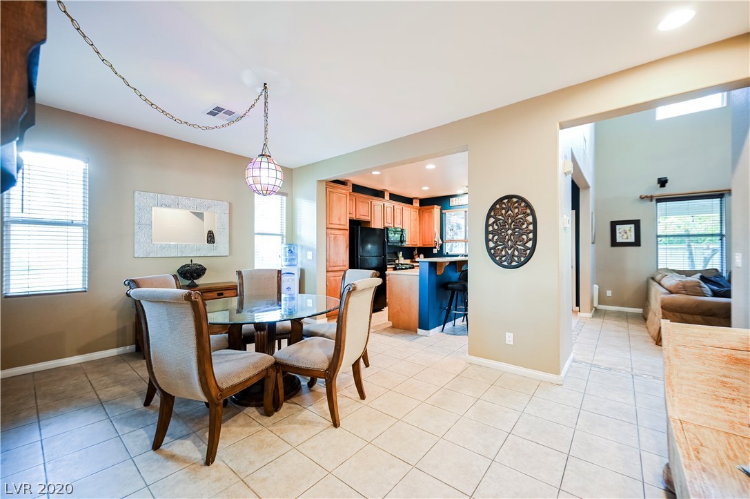 8056 Aztec Basin Avenue Las Vegas, NV 89131 - Photo 15 of 37