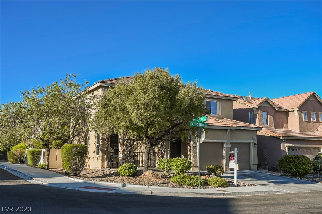 8056 Aztec Basin Avenue Las Vegas, NV 89131 - Photo 2 of 37