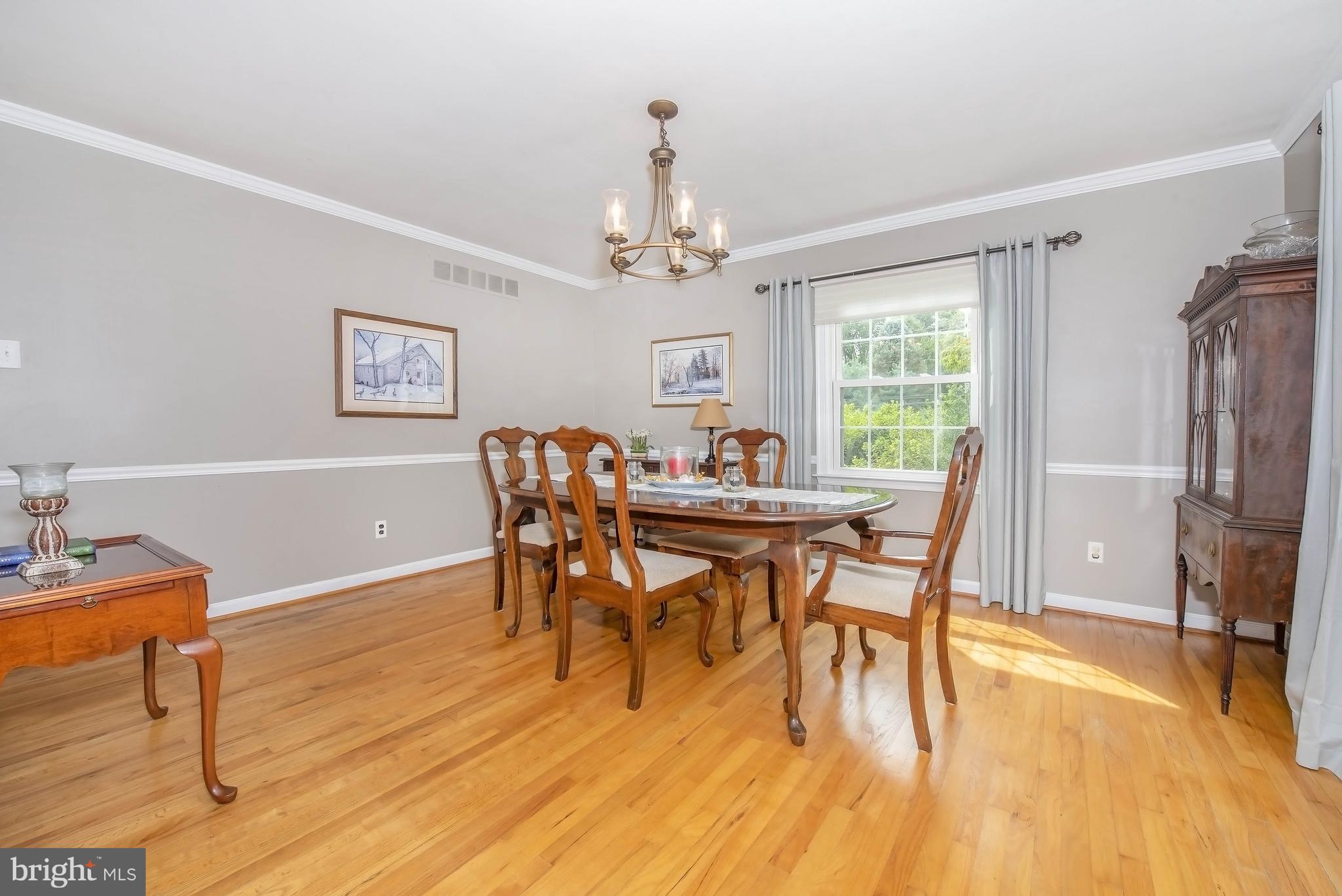 700 Fawn Road Newark, DE 19711 - Photo 17 of 38 2nd view of dining room