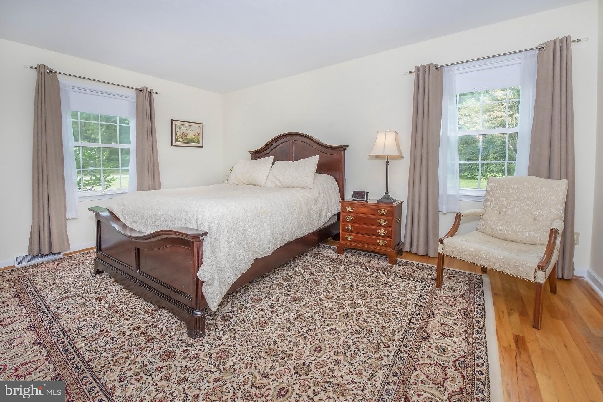 700 Fawn Road Newark, DE 19711 - Photo 27 of 38 1st floor master bedroom