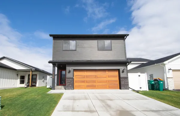 $335,000 | 6758 68th Street South, Horace, ND 58047