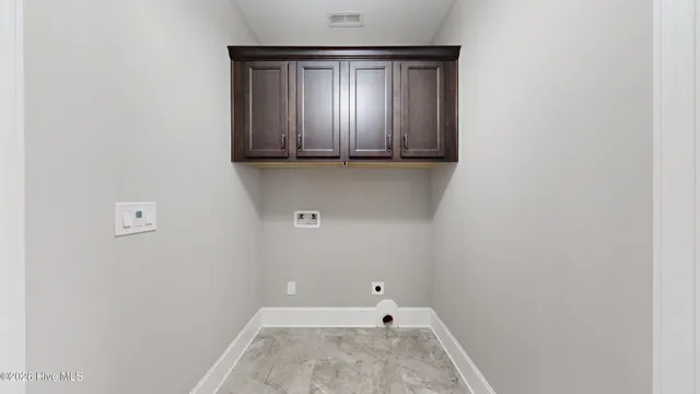 $450,000 | 809 Megan Drive, Greenville, NC 27834