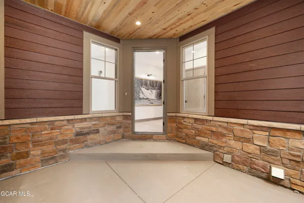 $930,000 | 178 Eagle Ridge Drive, Granby, CO 80446