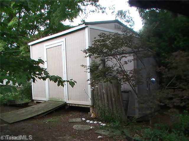 336 Spring Street Mocksville, NC 27028 - Photo 15 of 15 Outbuilding.