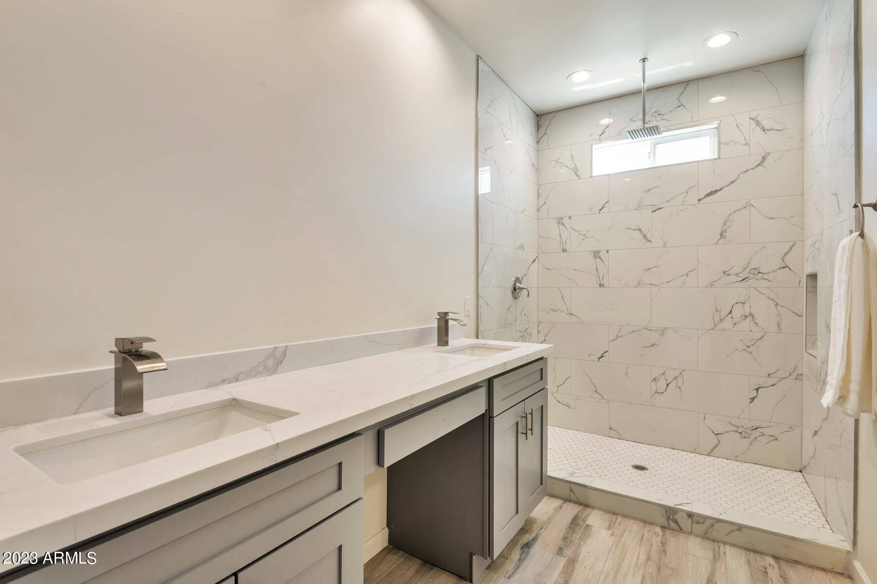 15200 South Diablo Road Arizona City, AZ 85123 - Photo 19 of 23 a bathroom with a sink a toilet and shower