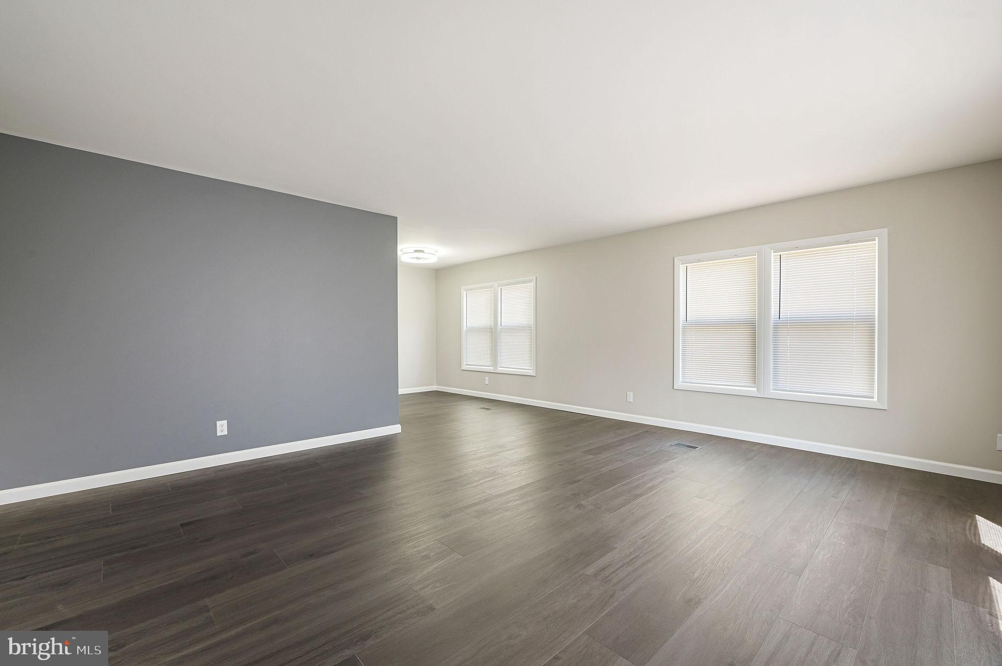 1501 Buffalo Road Frederica, DE 19946 - Photo 3 of 26 Entry of home to living rooom