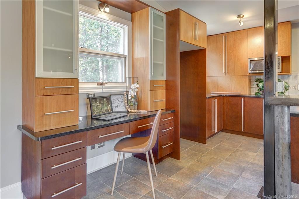 2123 Davis Road Davidson, NC 28036 - Photo 11 of 48 Gallery Image 11