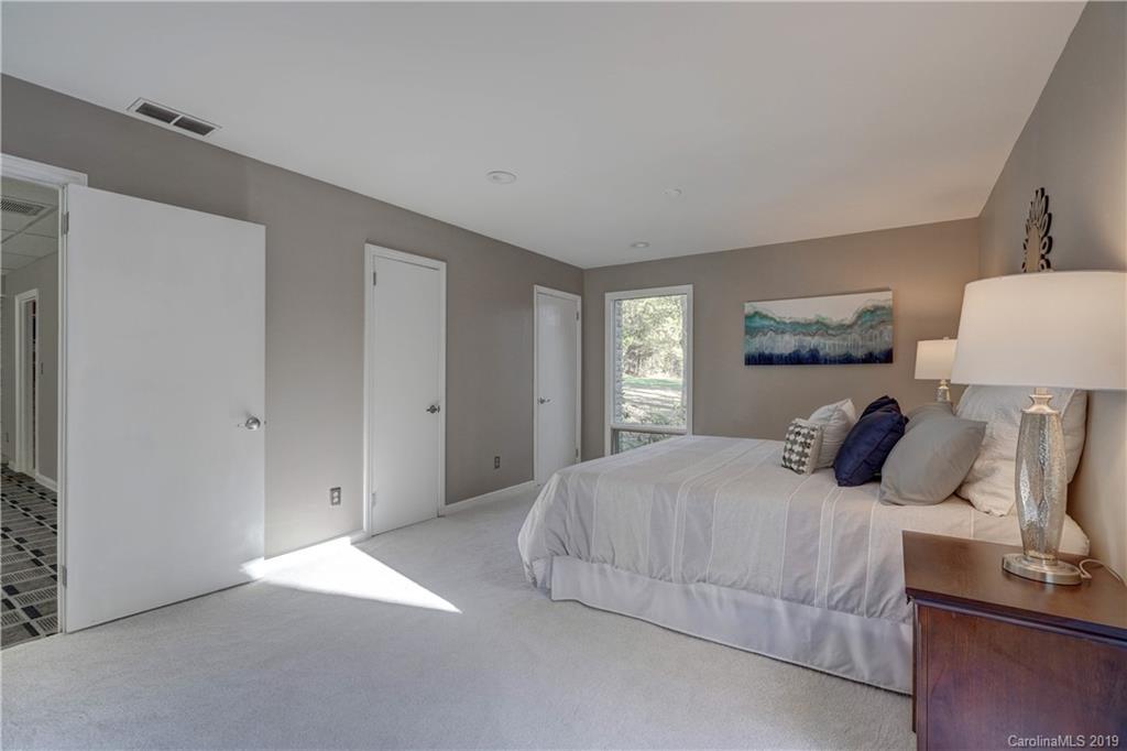2123 Davis Road Davidson, NC 28036 - Photo 19 of 48 Gallery Image 19