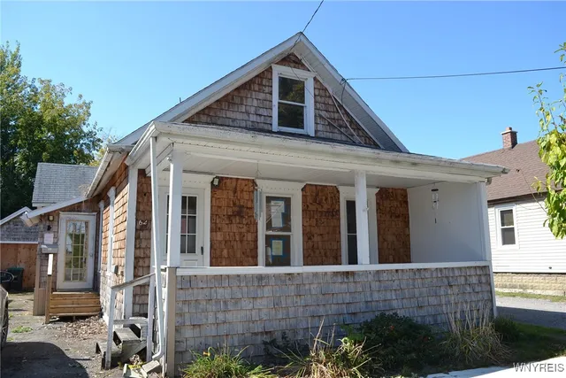 $54,900 | 62 Douglas Street, Tonawanda, NY 14150