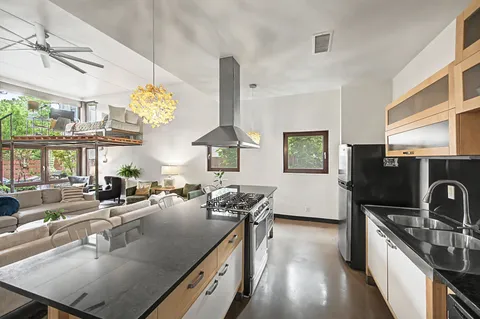 $799,900 | 2218 Belmont Boulevard, Unit 102, Nashville, TN 37212