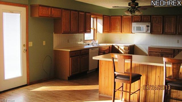 45181 Middle Ridge Road Amherst, OH 44001 - Photo 8 of 25 Gallery Image 8