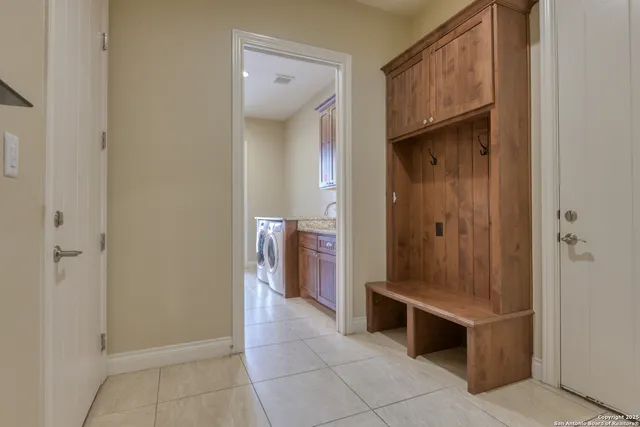 $1,450,000 | 1357 Capitare, New Braunfels, TX 78132