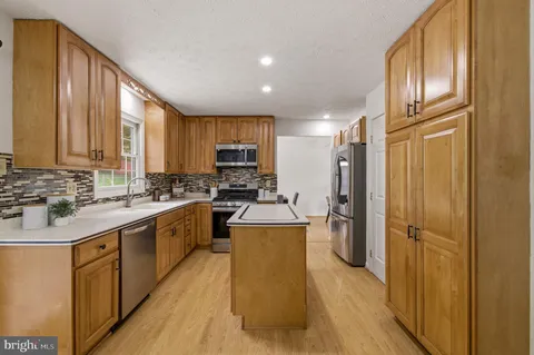 $799,900 | 8313 Jumping Field Court, Ellicott City, MD 21043