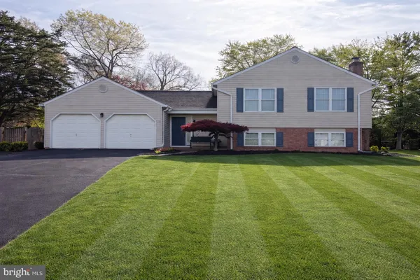 $750,000 | 1301 Rock Chapel Road, Herndon, VA 20170