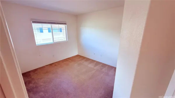 $3,300 | 91-1031 Kaimalie Street, Unit 4T2, Ewa Beach, HI 96706