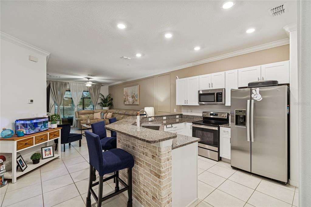 6773 Ripple Pond Loop Zephyrhills, FL 33541 - Photo 6 of 41