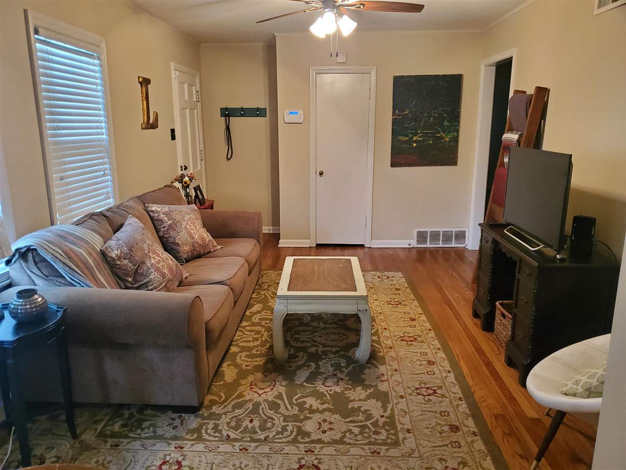 4956 Princeton Road Memphis, TN 38117 - Photo 3 of 25 Gallery Image 3