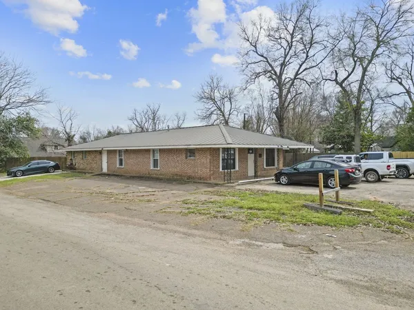 $274,500 | 300 Cedar Bend Street, Crockett, TX 75835