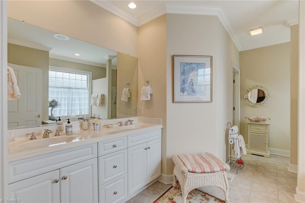 2342 Addison Boulevard High Point, NC 27262 - Photo 22 of 33 Gallery Image 22