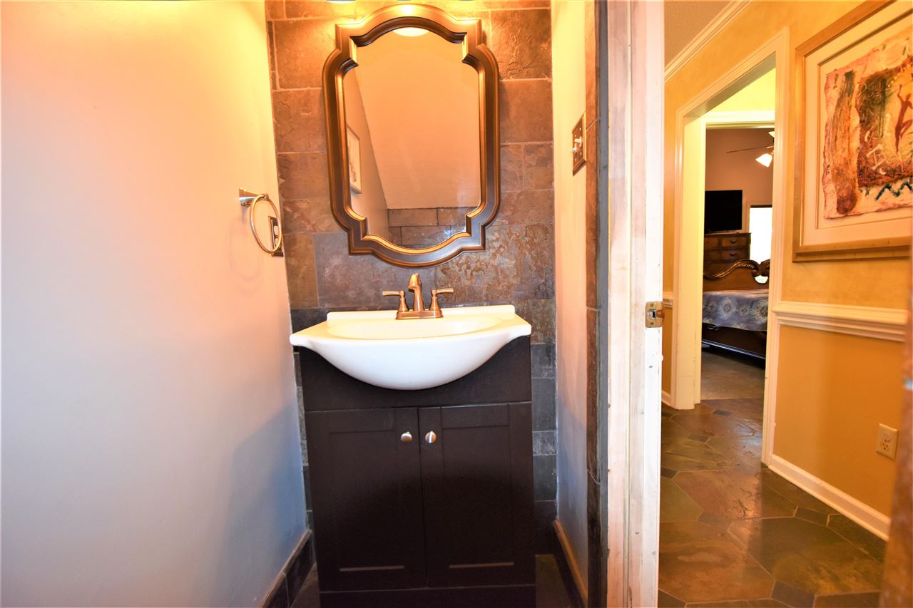8233 Trinity Road Memphis, TN 38018 - Photo 12 of 24