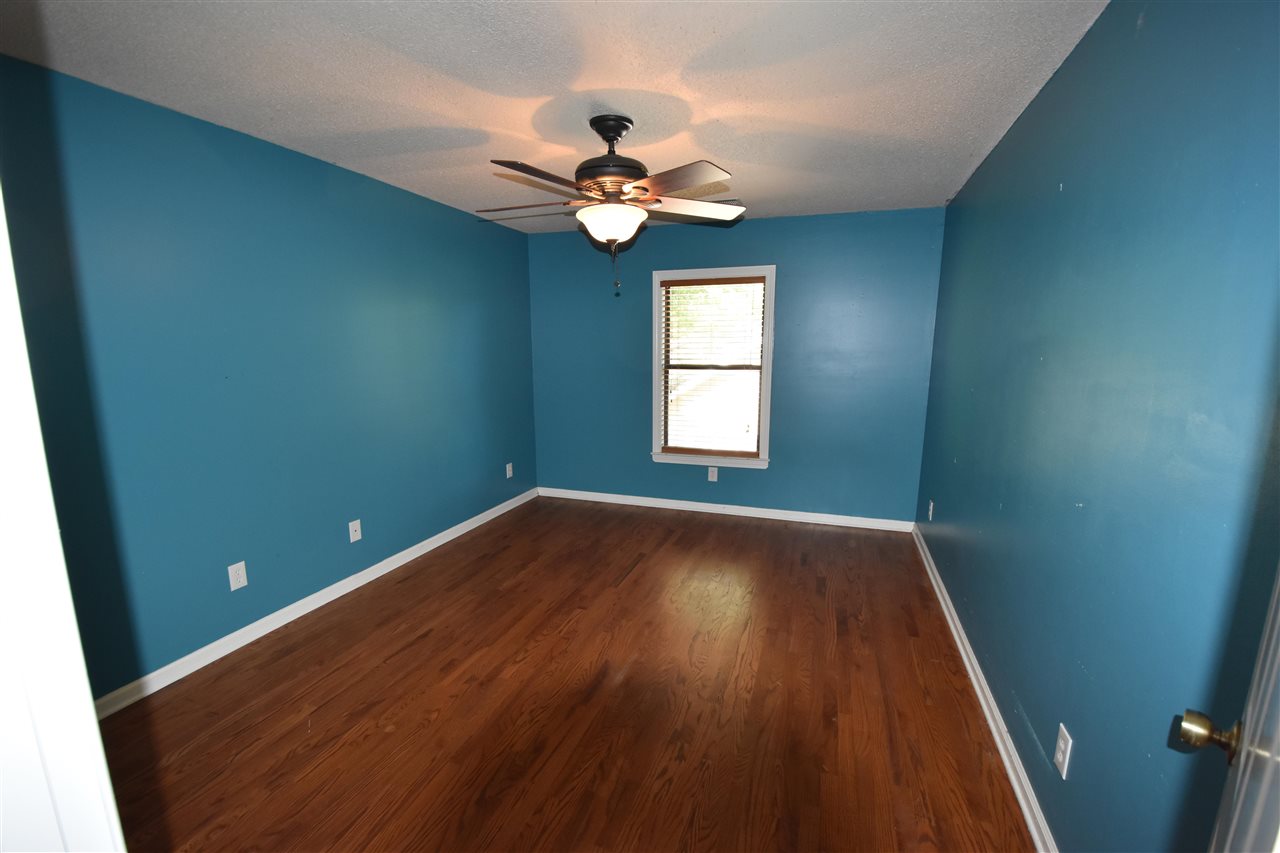 8233 Trinity Road Memphis, TN 38018 - Photo 16 of 24
