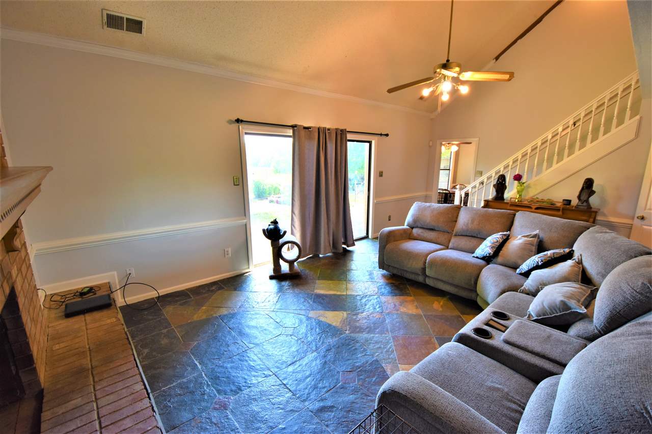 8233 Trinity Road Memphis, TN 38018 - Photo 10 of 24