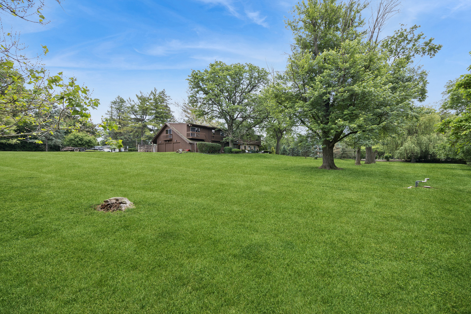 8080 Wolf Road Burr Ridge, IL 60527 - Photo 3 of 38
