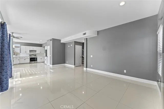 $3,550 | 12425 Durango Drive, Victorville, CA 92392