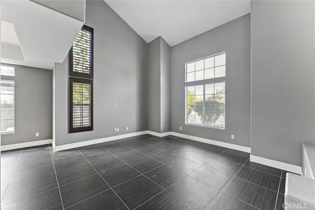 $3,550 | 12425 Durango Drive, Victorville, CA 92392