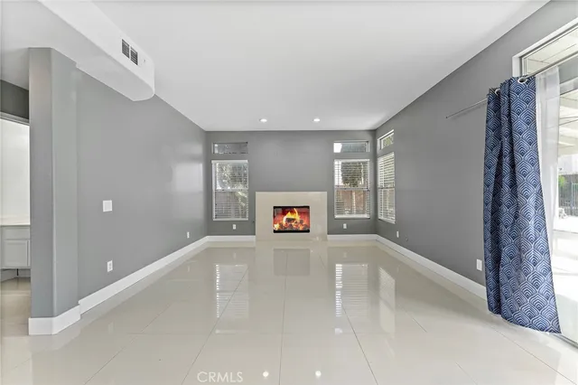 $3,550 | 12425 Durango Drive, Victorville, CA 92392