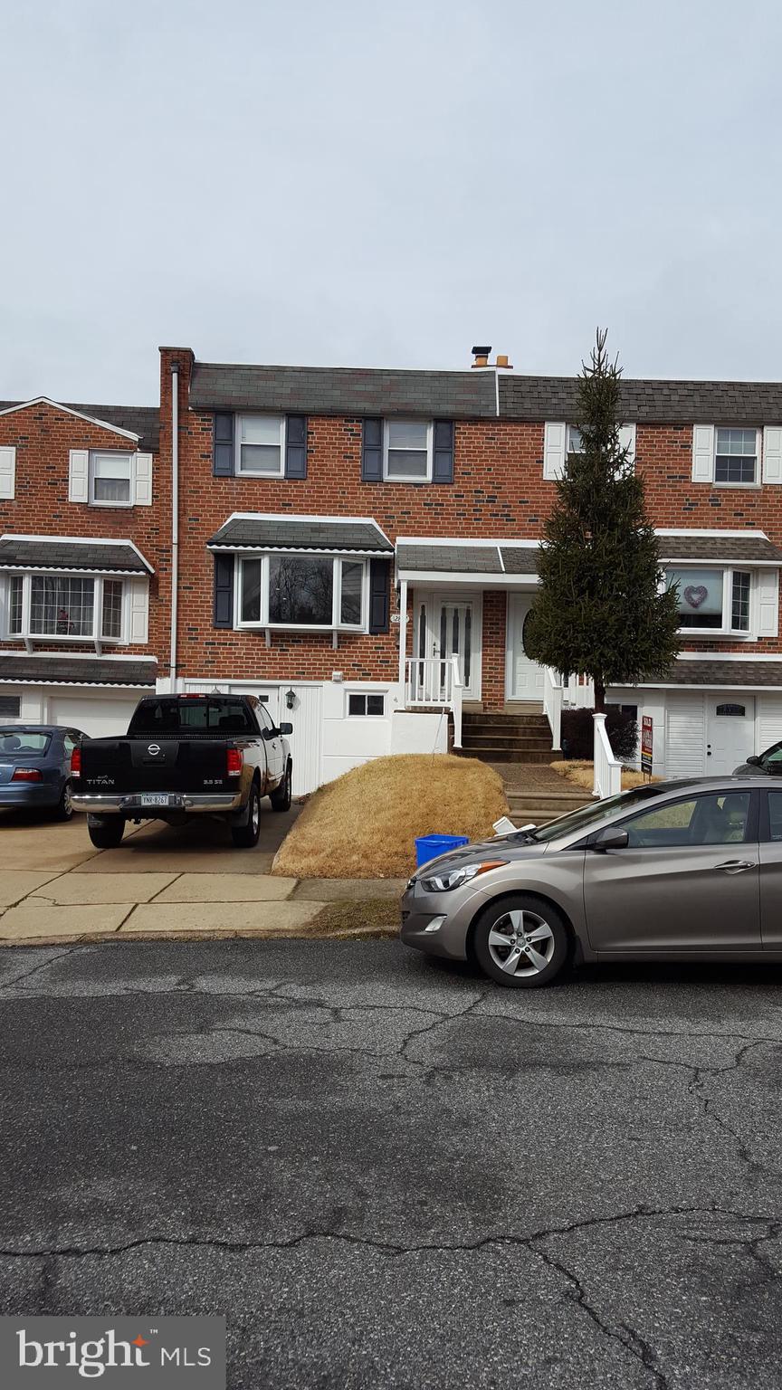 12837 Elnora Road Philadelphia, PA 19154 - Photo 1 of 39