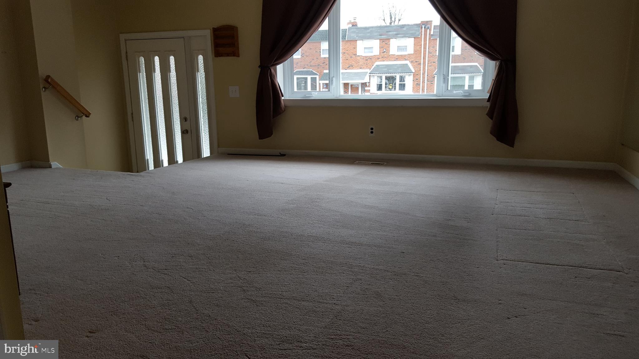 12837 Elnora Road Philadelphia, PA 19154 - Photo 2 of 39