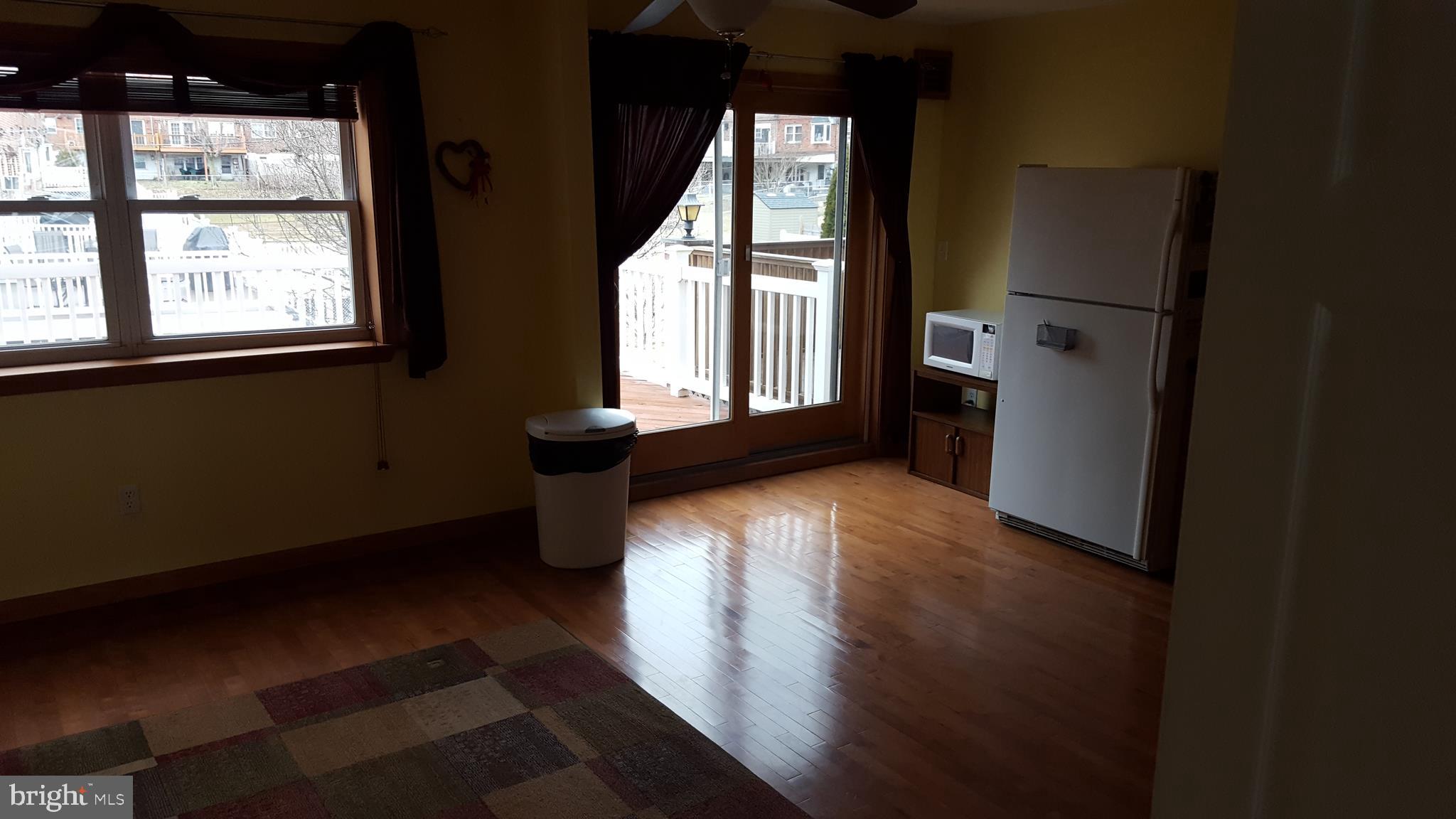 12837 Elnora Road Philadelphia, PA 19154 - Photo 7 of 39