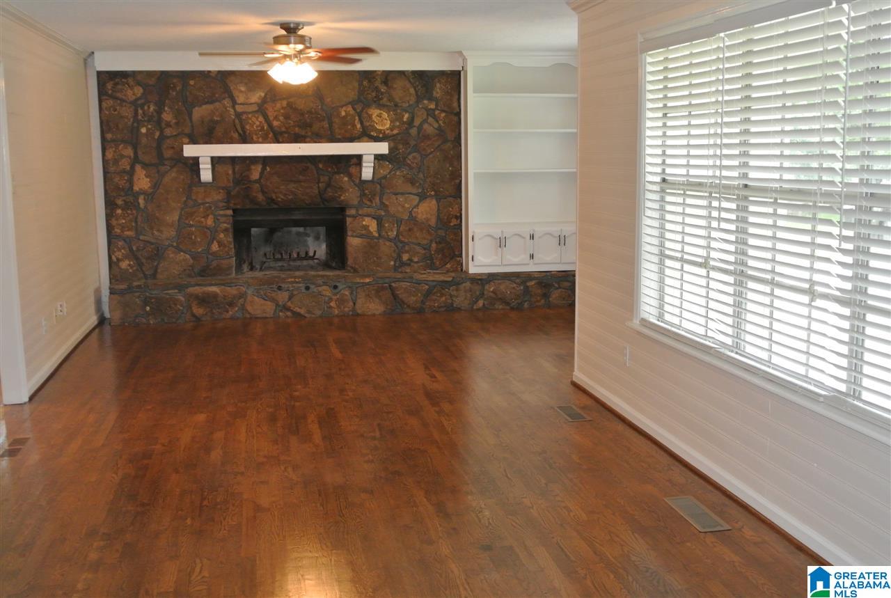 329 Grove Street Springville, AL 35146 - Photo 2 of 44
