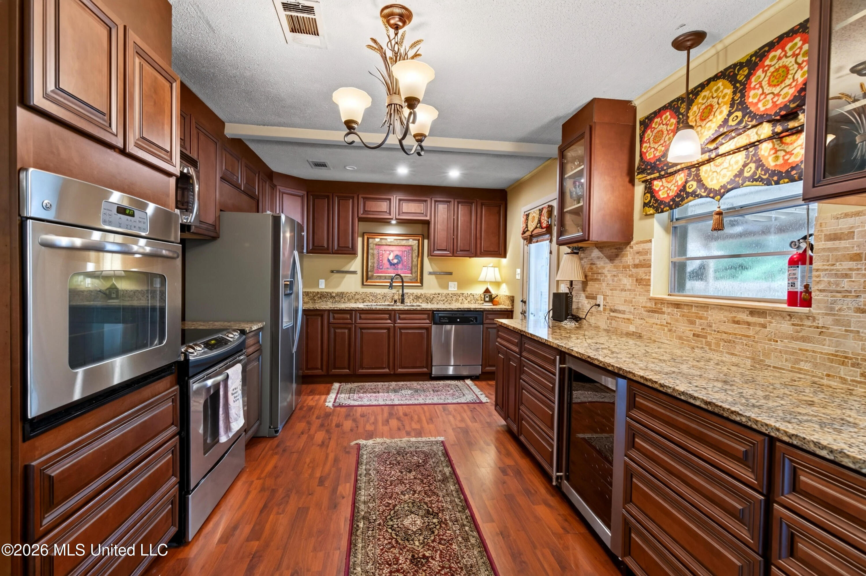 13239 Old Woolmarket Road Biloxi, MS 39532 - Photo 5 of 94 13239OldWooldmarketRd-36