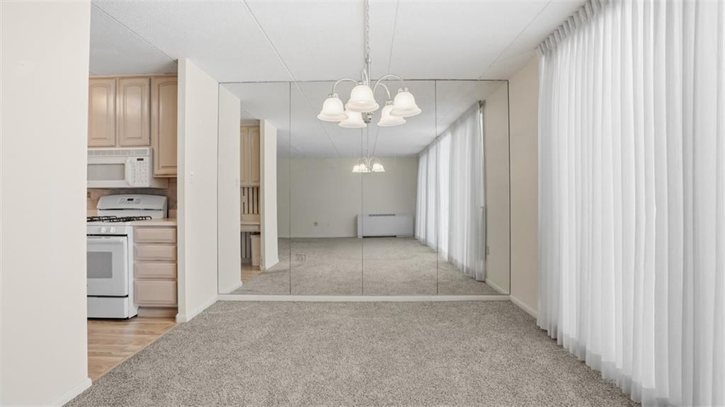 1160 Bower Hill Road, Unit 716A Mt. Lebanon, PA 15243 - Photo 18 of 36 Dining Area