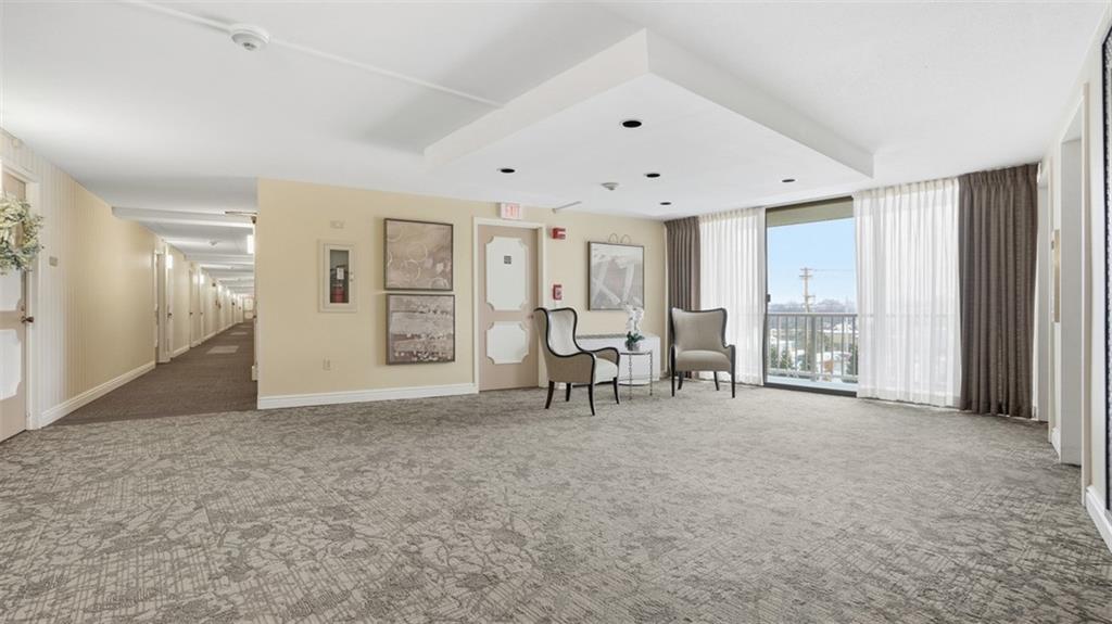 1160 Bower Hill Road, Unit 716A Mt. Lebanon, PA 15243 - Photo 8 of 36 7th Floor Lobby