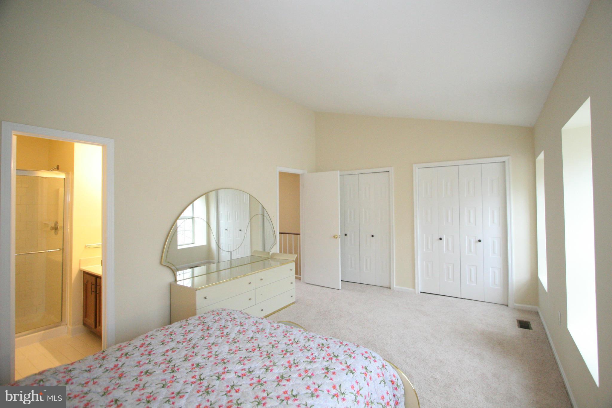 6137 Willowick Lane Springfield, VA 22152 - Photo 9 of 17 Bedroom (Master)