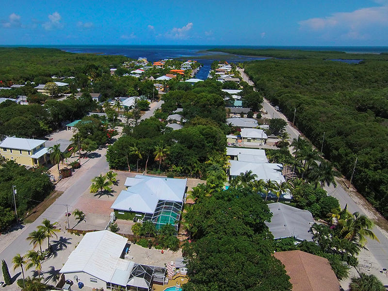 11 Abaco Road Key Largo, FL 33037 - Photo 15 of 15 Lovely Neighborhood