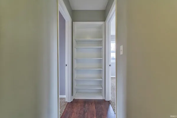 $209,900 | 330 Vista Drive, Mount Vernon, IN 47620