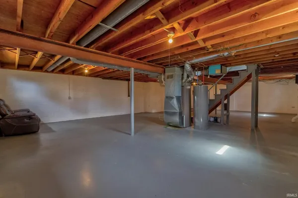 $209,900 | 330 Vista Drive, Mount Vernon, IN 47620