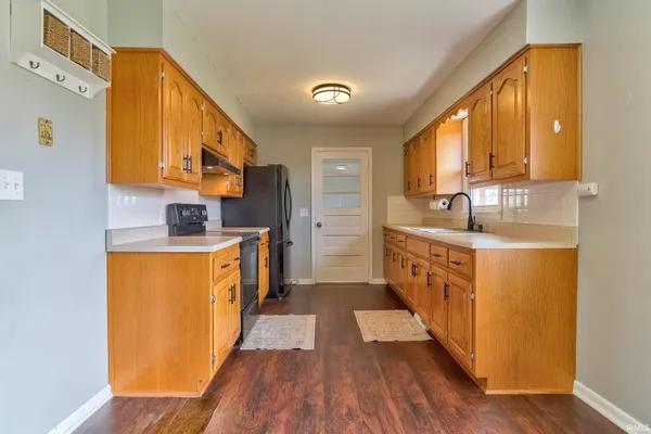 $209,900 | 330 Vista Drive, Mount Vernon, IN 47620