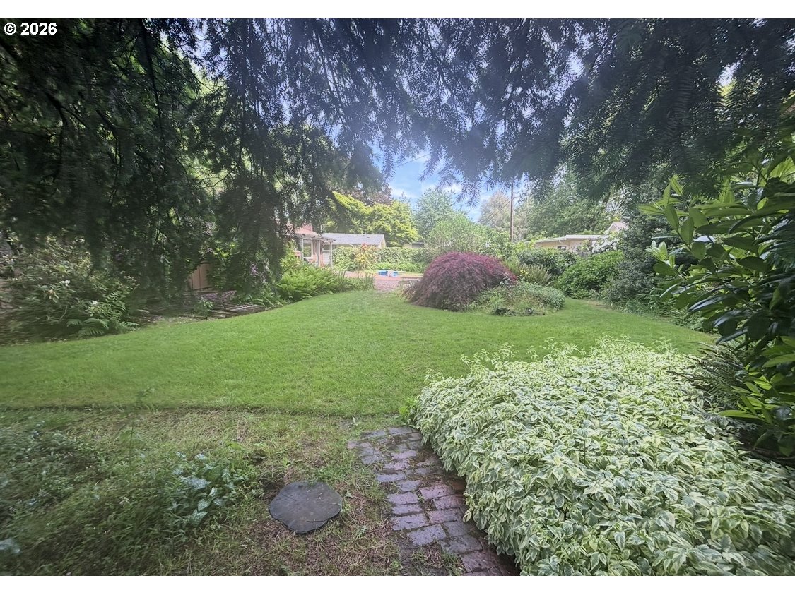 45 Rustic Place Eugene, OR 97401 - Photo 24 of 25 Gallery Image 24
