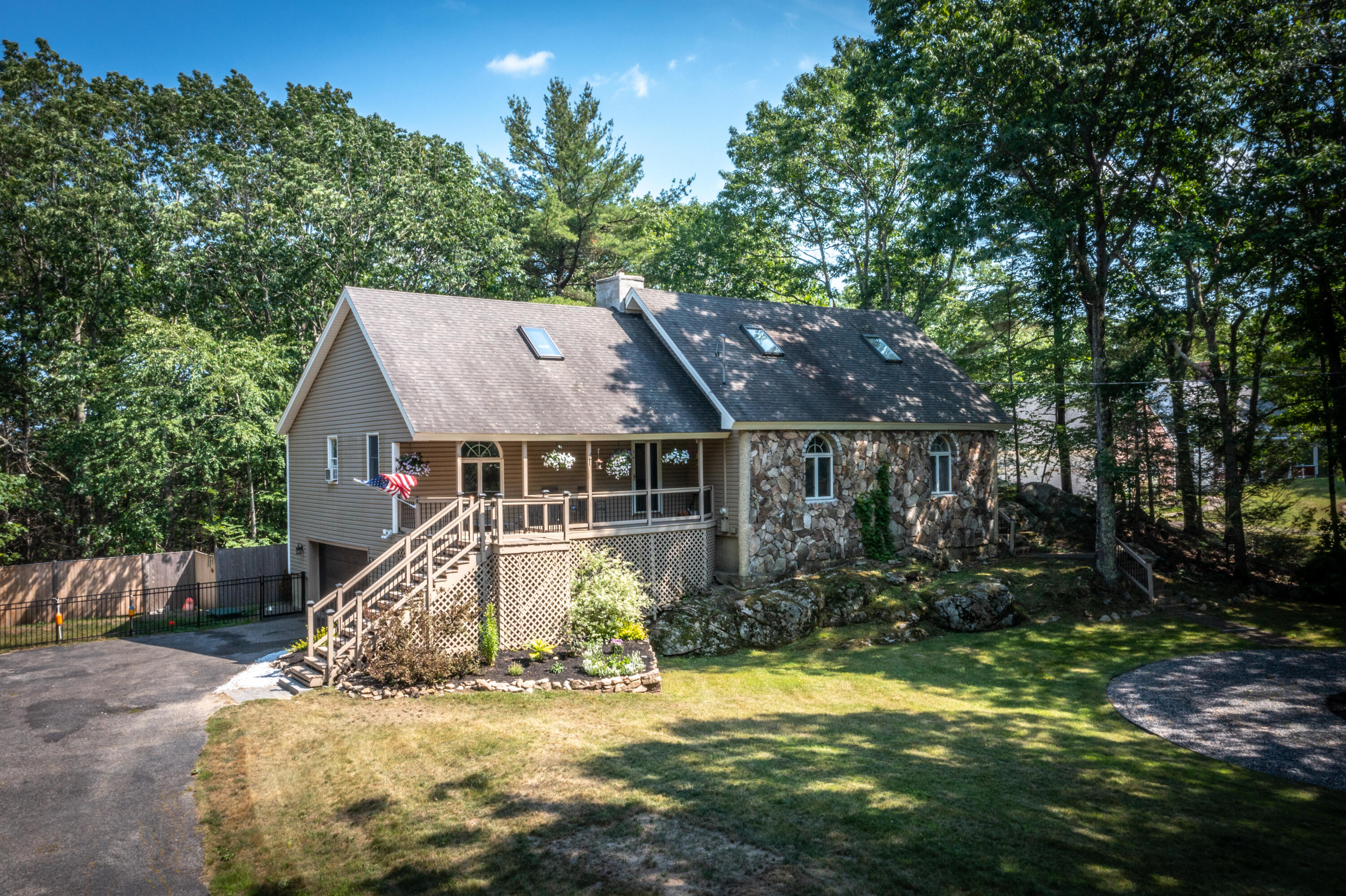 61 Greenleaf Parsons Road Cape Neddick, ME 03902 - Photo 1 of 40 DJI_0032