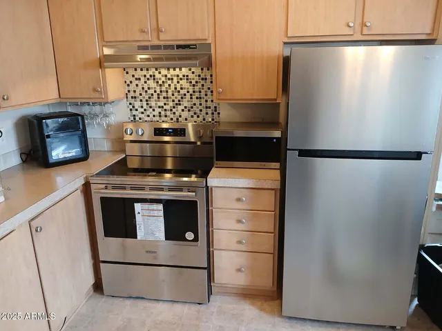 $85,000 | 1802 East Campo Bello Drive, Unit 29, Phoenix, AZ 85022